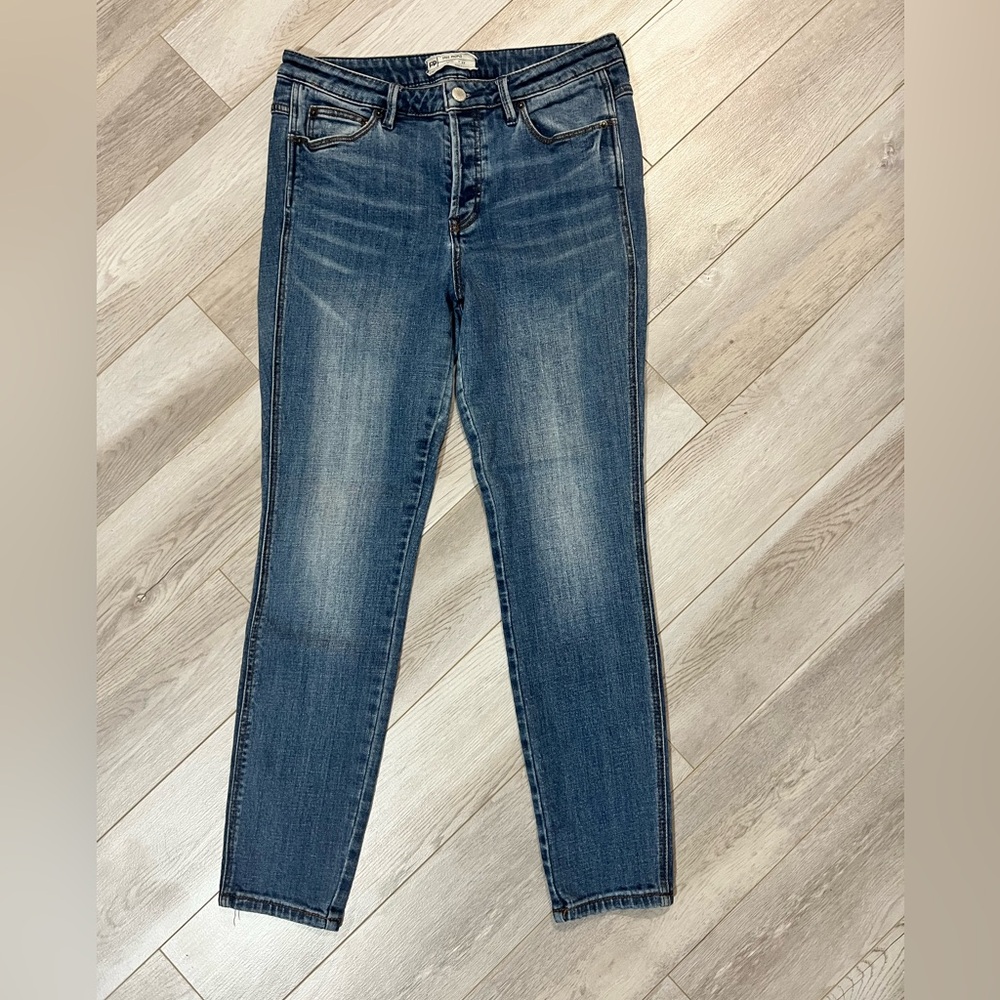 Free People Skinny Jeans